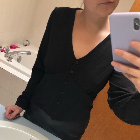 BOOHOO BLACK BLOUSE - Picture 4 of 4